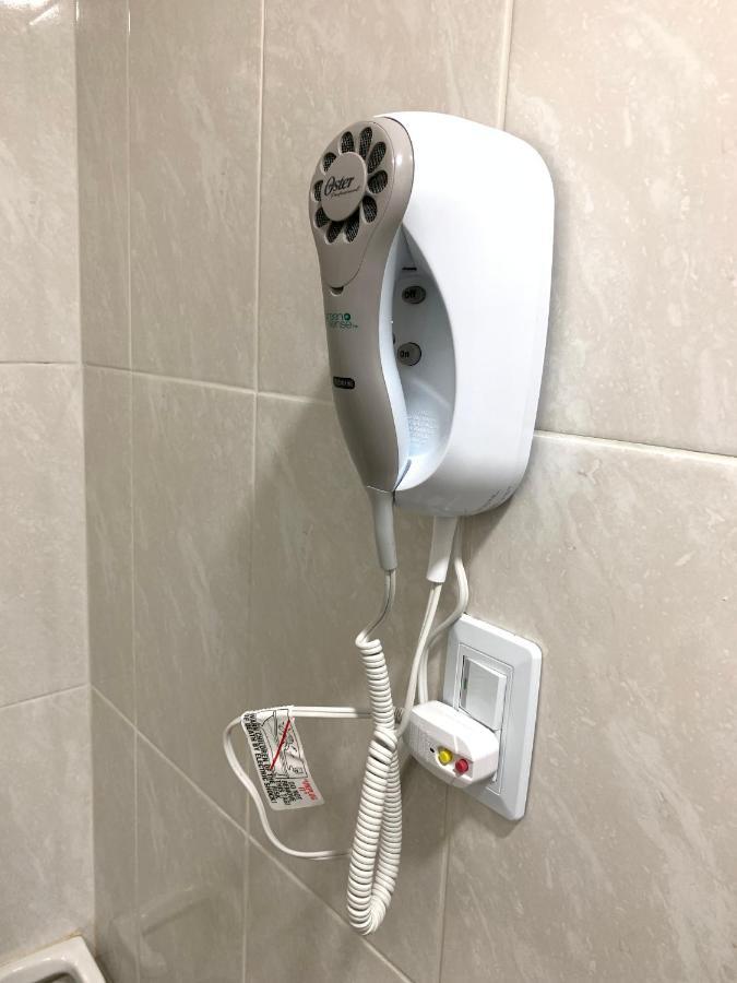 Hotel Pereira 421 Екстер'єр фото