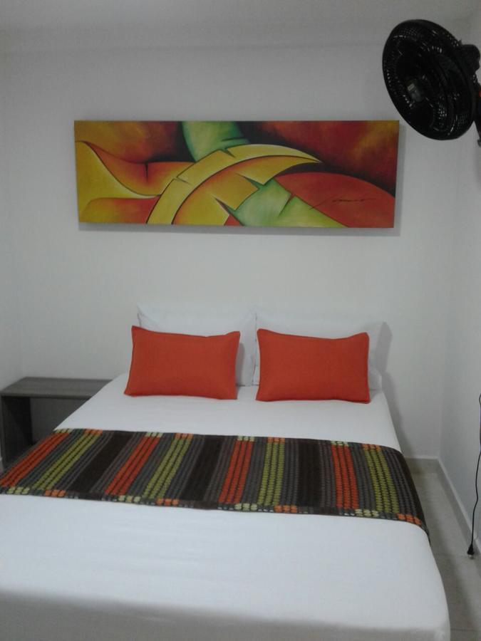 Hotel Pereira 421 Екстер'єр фото