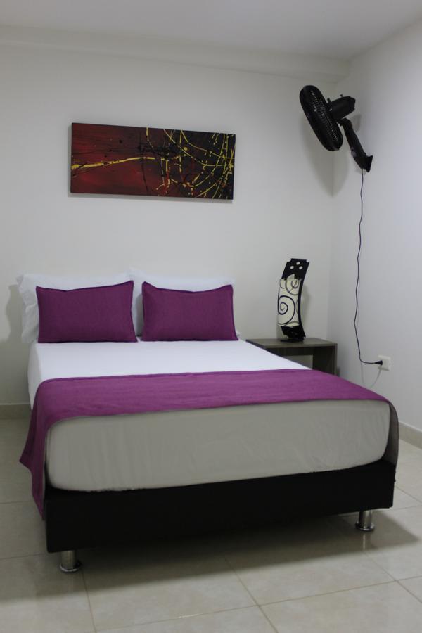 Hotel Pereira 421 Екстер'єр фото
