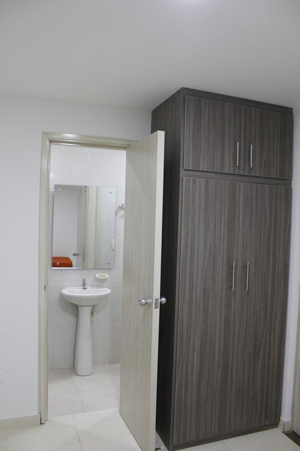 Hotel Pereira 421 Екстер'єр фото