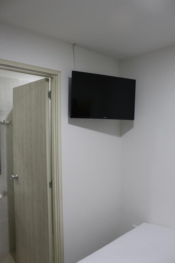 Hotel Pereira 421 Екстер'єр фото